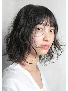 ニーナ(NINA) パーマボブ