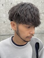 フィフス(fifth) 黒髪マッシュサイドグラデーションソフトツイストスパイラル