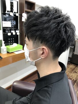 プラッキー(PLUCKY) ツーブロック　束感ショート