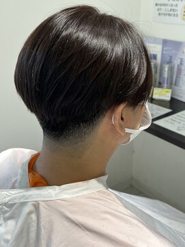 ヘアーアンドフェイス フレンド(HAIR&FACE FRIEND) 刈上げマッシュ