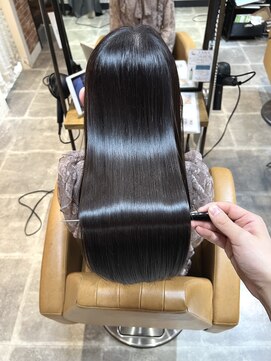 ロンド ルージュ 銀座店(Lond rouge) 大人の艶髪ロングヘア