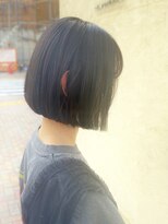 ユキオ オブ ヘアー(YUKIO of Hair) 大人可愛い切りっぱなしひし形レイヤーカットモカベージュ