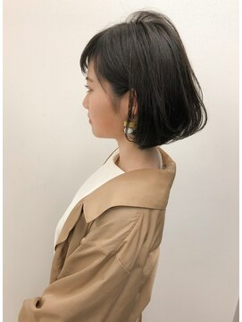 フルールバイアヴァンスクロス(Flulu by avance. cross) 上品内巻きボブ×透明感グレージュ