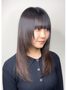 グラッド(GLAD.) ロングウルフカット/ミディアムウルフ/顔まわりレイヤーカット