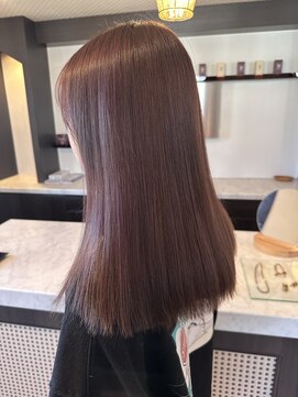 フィーカ(FIKA) くすみピンクカラー/ハイライト/セミロング