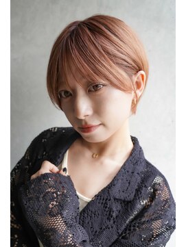 カライングドゥ(ing deux) 大人可愛い20代30代40代黒髪前下がりショートボブ丸みショート◎