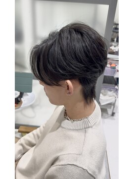 リュドール 春日井店(Rue D'or) 毛流れセンターパート