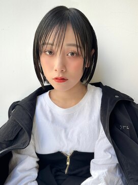 ミンクス 青山店(MINX) 暗髪×ミニボブ プラチナストレート