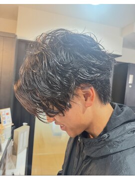 ウタシロイロ(uta shiroiro) シャドウパーマ