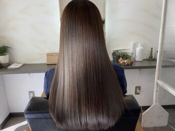 コッコロ ヘアー ルーム 桂本店(Coccolo Hair Room)の写真/【桂駅】クセやうねりでお悩みの方にオススメ！髪の悩みを解決してくれる、扱いやすいスタイルをご提案♪