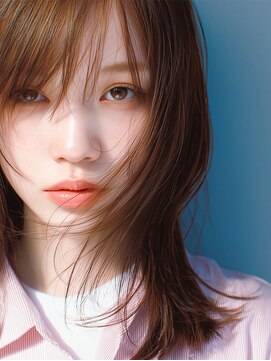 フェイスレイヤー/艶髪/大人ボブ/アッシュブラウン/外ハネボブ