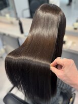 ヴィヴィー 福岡天神店(VIVIE) 【圧倒的艶】自然な縮毛矯正!