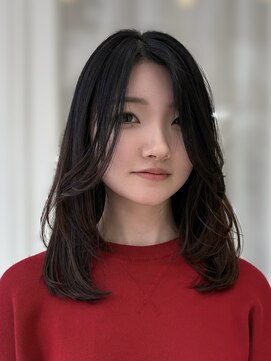 マッシュマシェラ(MASHU MACHELA) ミディアムレイヤー／レイヤーカット／東大阪