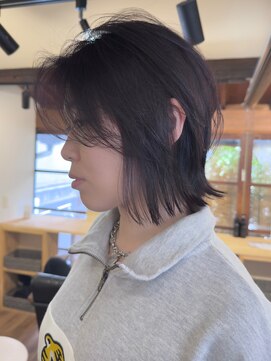 ゼンドットカラスマ(Zen.karasuma) 外ハネくびれボブ