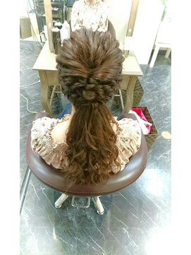 エヌエービー 池袋店(N.A.B.) ローポニー（ヘアセット）