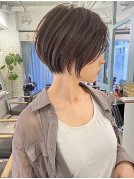 ロンドカスティーヨ 四日市(Lond castillo) 【ロンドカスティーヨ】束感丸みショートボブ