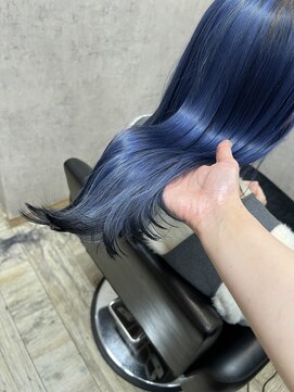 ノア ヘアデザイン 町田店(noa Hair Design) 艶感ブルー×裾ブラック