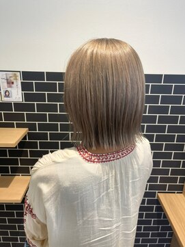 シークレット 登戸店(Secret) ハイトーンボブ×グレージュ