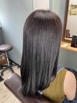 サニー(Sunny) 暗めカラーでツヤツヤ