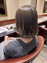 ブラン(Le BLANC)&nbsp;【石橋　沙也佳】ブリーチありグレージュ