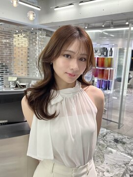 ジーナ 名駅(XENA.) 《Rena》ベージュカラー/レイヤーカット/名古屋