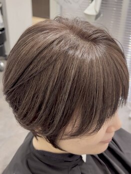 ヘア メイク フレイ(hair make FRe'Y)の写真/白髪はしっかりカバーして透明感ある上品な大人グレイカラーがFRe'Yなら叶う♪白髪ぼかしのハイライトも◎