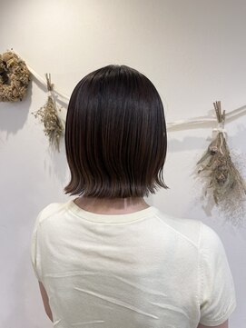 ルヴェール 本店(LeVert) 伸ばし中◎ミニボブ