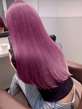 ジィルム(XELM) 韓国レイヤーカット/ブリーチ/レイヤーカット/ハッシュカット