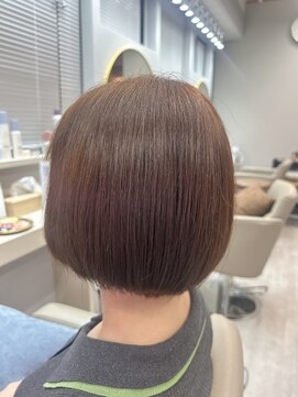 アオ 花咲町(a-o) ツヤツヤすっきりショートボブ♪