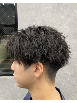 ラヴィット 横浜店(LUVIT) センターパートツイスパ