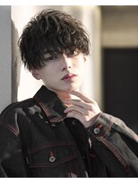 アストラ(ASTRA)&nbsp;MEN’S HAIR/波巻きツイストスパイラル/リバースセンターパート