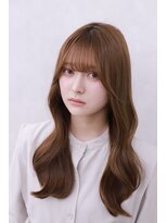シアバイルーシー(SIA by LUCEY)&nbsp;暖色カラーブリーチなしピンクボルドーカラーレイヤーカット赤髪