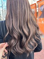 エムツージェイ(M2J) ☆ハイライトたっぷりスタイル☆