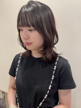 トリコ ショップアンドヘアサロン(tricot shop hair salon) くびれミディ/レイヤーカット
