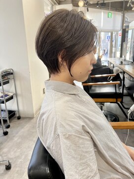 ジーニー 横浜(giinii) 大人可愛い20代30代40代丸みくびれショート【横 浜】渋谷良太