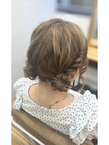 ノミネーション(Nomination)&nbsp;ツインお団子スタイル