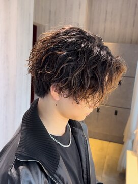 アクシー ヘアーアンドメイク(AXY HAIR&MAKE) 波巻きパーマメンズツイストスパイラルパーマツーブロック