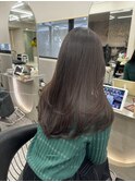 暗髪透明感スタイル レイヤーカットで大人可愛いスタイリング