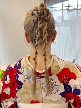 ソースバンダイ 万代(SOURCE) 卒業式ヘアセット
