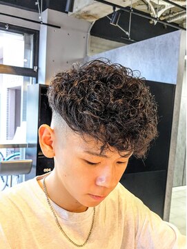 ダズルヘアーエイチ(DAZZLE hair H) スペインカール