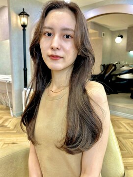 ロンド フィーユ(Lond fille) オリーブグレー/レイヤーカット/黒髪/マロンベージュ/銀座