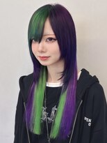 ラピステン 福岡天神 大名店(Lapis)&nbsp;ロングウルフ/エクステ/紫/緑/サブカルデザイン/レイヤーカット