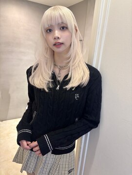 リンドトウキョウ ウメダ(LINDO TOKYO) ホワイトブロンド/エクステ/レイヤーカット/梅田