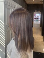 エスケープ トゥ ボナ(ESCAPE to bona.)&nbsp;ワンブリーチでつくるまろやかグレージュ