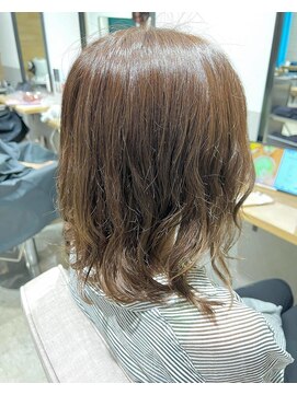 ラピスタ 池袋(Lapista) 韓国ヘアレイヤーカットダブルハイライトカラー【Lapista池袋】