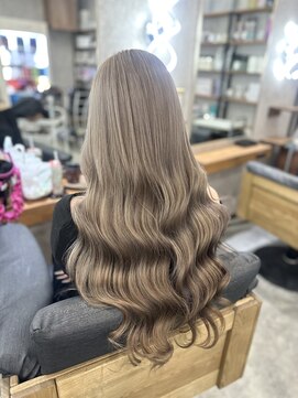 アベリア(Abelia) グレージュカラー