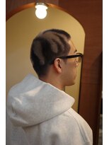 エディ(Edy)&nbsp;メンズ刈り上げスキンフェードケアブリーチホワイトシルバー岡山