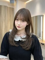 ウェイズトウキョウ 新宿店(Ways TOKYO)&nbsp;前髪ありミディアムレイヤーカット顔まわり透明感カラーベージュ