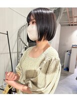カミエ(kamie)&nbsp;大人透明感なグレージュボブスタイル