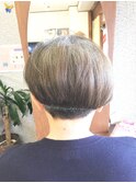 アシンメトリー ショートボブ